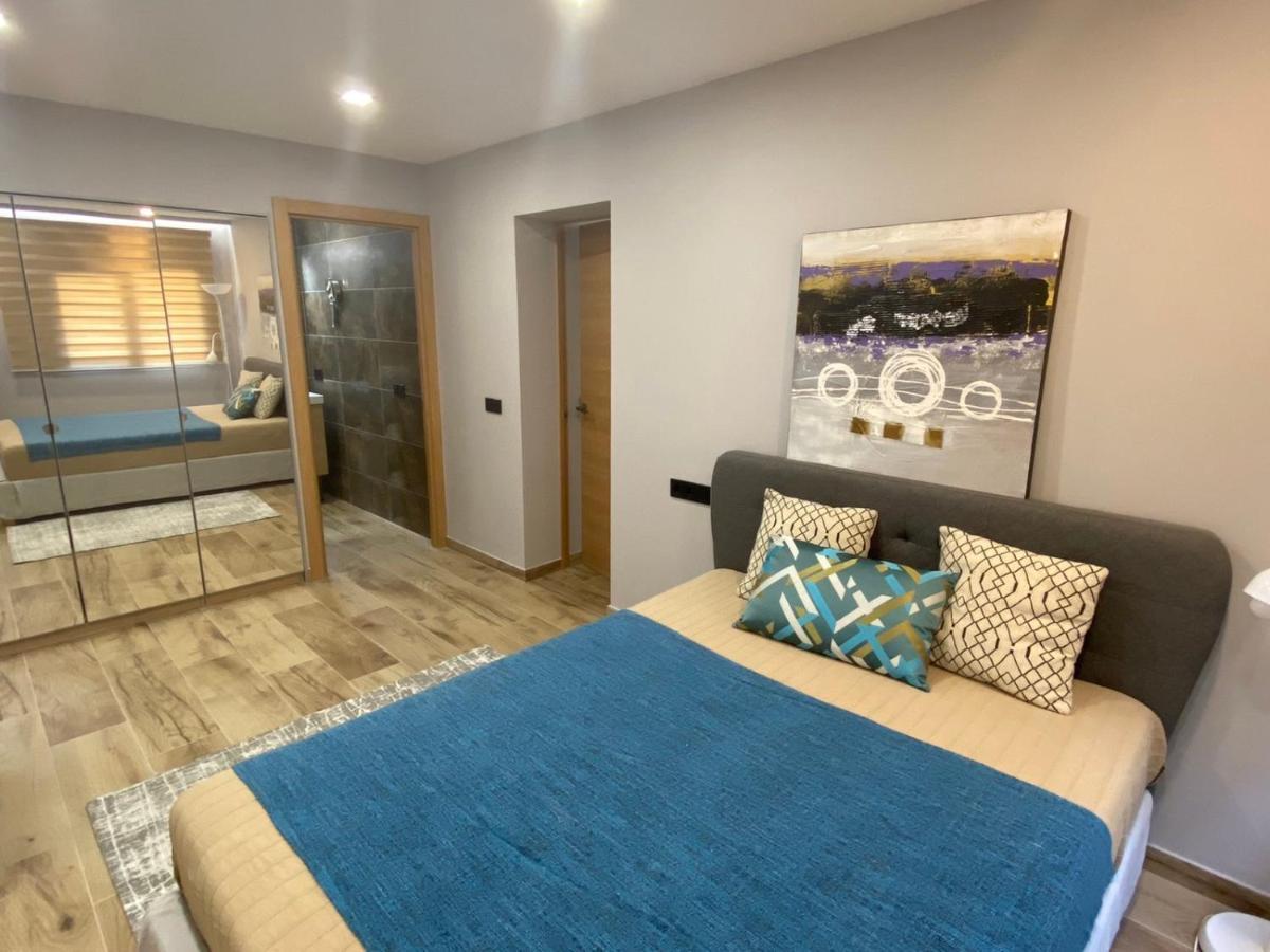 Tomas Apartamentos Sagaro 桑特费柳德吉克索尔斯 外观 照片